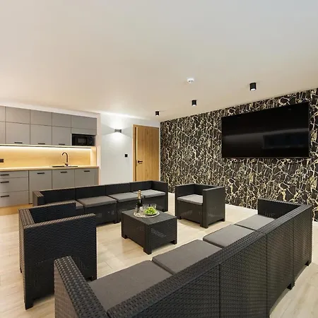 Apartament Everest *