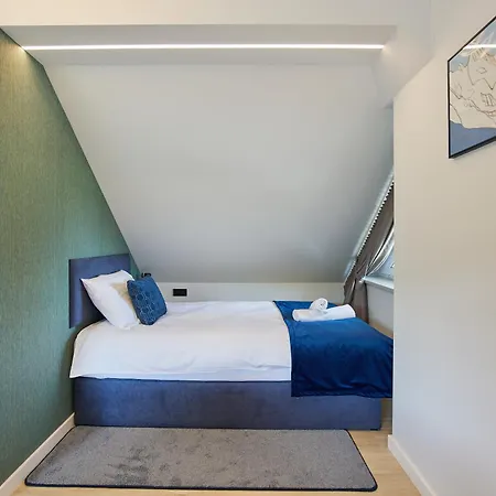 Apartament Everest *