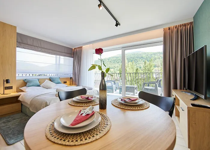 Everest Apartament *